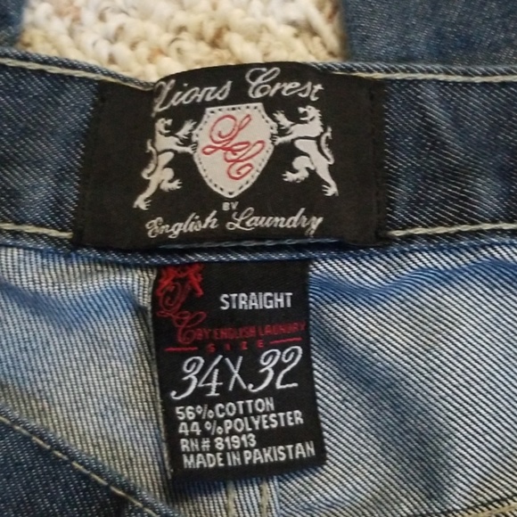 Lions Crest by English Laundry - Picture 4 of 5